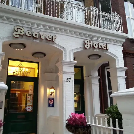 Beaver Hotel-2